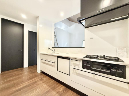 �L�b�`���@�����������������Ԃ����܂��A�Ί炠�ӂ��L�b�`��