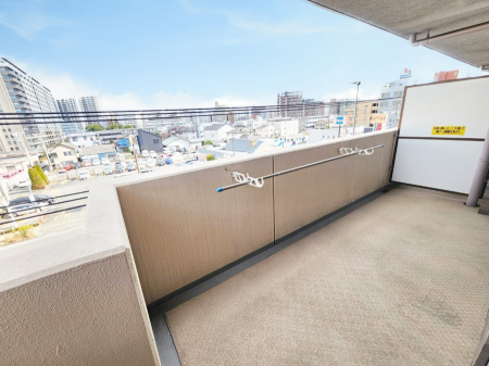 �o���R�j�[�@������ ���R��g�߂Ɋ�����A�J���I�ȃo���R�j�[