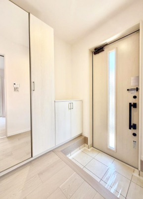 ���ց@������ �V���v���Ŕ������A���K�ȕ�炵�̓����