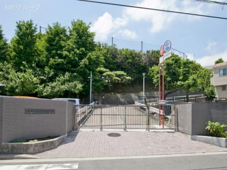 ���ӊ��@���w�Z 600m ���l�s����̋{���w�Z