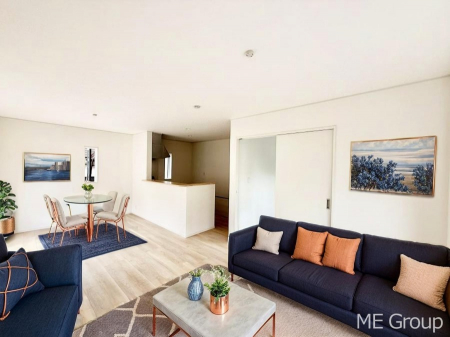 ���r���O�@���������肰�Ȃ��f�U�C����������Z���X�悭���o���Ƌ��CG�ł�