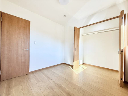 �Q���@���������̔z�u��ʋC���̗ǂ��݌v�ŕ����̋�C�������炸�A��ɐV�N�ȋ�C������܂�