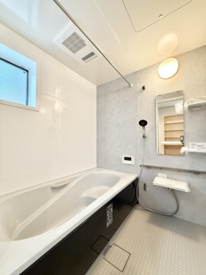 �����@����������̔�������A�S����������Ԃł�