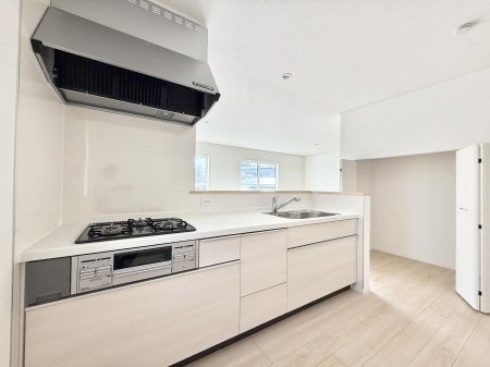 �L�b�`���@�������Ƒ����J��[�߂�A������̂���L�b�`��