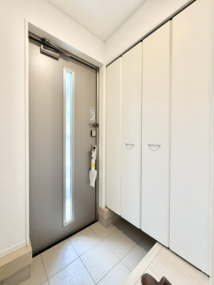 ���ց@������ �V���v���Ŕ������A���K�ȕ�炵�̓����