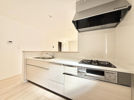 �L�b�`���@�������Ƒ����J��[�߂�A������̂���L�b�`��