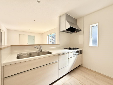 �L�b�`���@���������y���݂ƐH�ׂ�K����͂���L�b�`��