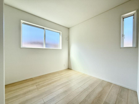 �q�������@�������Ǐ��������[�g���[�N�Ȃǂ��܂��܂ȗp�r�ɑΉ��ł���_�������܂�