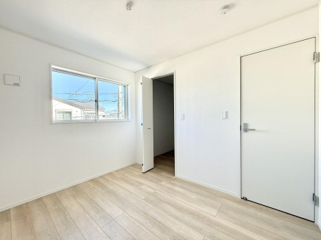 �Q���@���������̔z�u��ʋC���̗ǂ��݌v�ŕ����̋�C�������炸�A��ɐV�N�ȋ�C������܂�