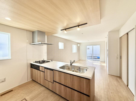 �L�b�`���@�������L���C�ɕЕt���A�g���₷���L�b�`��