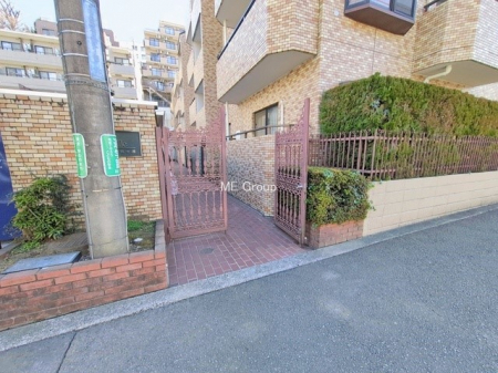 �G���g�����X�@�O�ρ��������������͋C�̃G���g�����X���Z�܂������������}���܂�