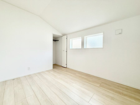 �Q���@���������̔z�u��ʋC���̗ǂ��݌v�ŕ����̋�C�������炸�A��ɐV�N�ȋ�C������܂�