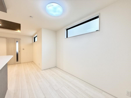 ���r���O�@�������V���v���������ґ�A��؂Ȑl�Ɖ߂����S���قǂ�����