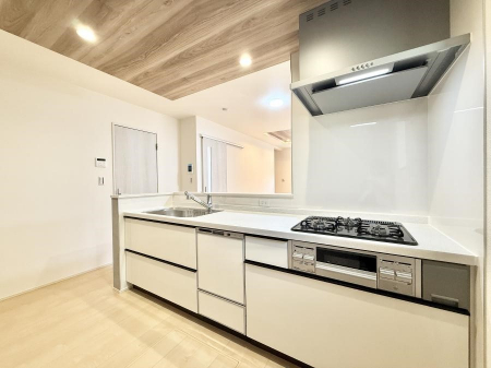 �L�b�`���@�������V���v���Ŕ������S�n�悢���Ԃ𐶂ރL�b�`�����