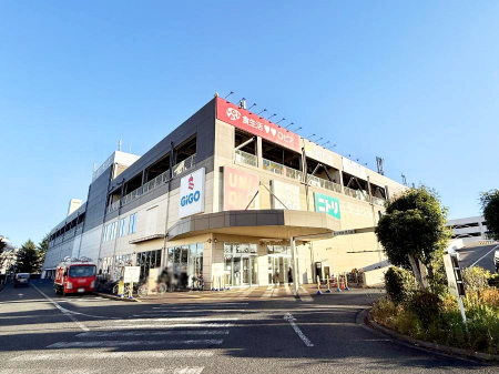 ���ӊ��@�X�[�p�[ 900m ���s�A�{���t���X�|�X