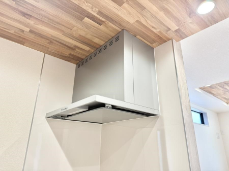 ���̑����ρ@�ݔ����B�ꂽ���[�X�y�[�X�ŉƑS�̂��X�b�L��