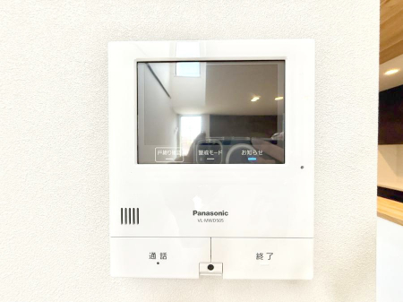 ���̑����ρ@�ݔ����K��҂��m�F�ł��Ĉ��S���������܂�