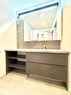 ���ʑ�E���ʏ��@���������̏������X���[�Y�ɂł���L���ł�