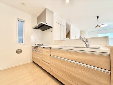 �L�b�`���@���������y���݂ƐH�ׂ�K����͂���L�b�`��