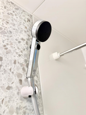 ���̑����ρ@�ݔ����茳�ŊȒP�Ɏ~���ł��邽�߁A���̖��ʌ��������炷���Ƃ��ł��܂��B