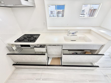 �L�b�`���@�������Ƒ����J��[�߂�A������̂���L�b�`��