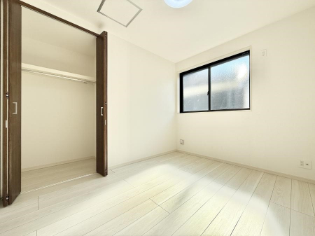 �q�������@�������d����׋��̃X�y�[�X�Ɏg�����ƂŁA�W�����₷���Â��Ȋ��������܂�