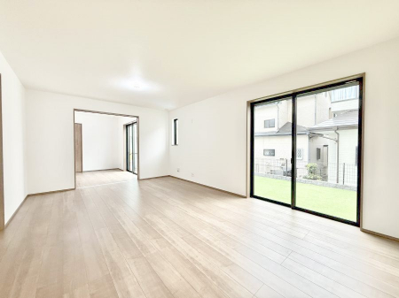 ���r���O�@�������Ƒ��̎��Ԃ��ʂ�A���K�Ŗ��������