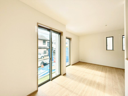 ���r���O�@���������R�Ɖ�b�����܂��A�S�n�悢�ЂƂƂ�