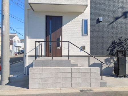 ���ց@�O��