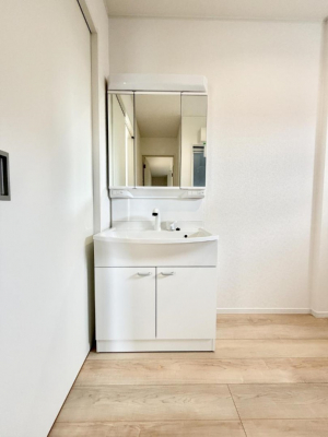 ���ʑ�E���ʏ��@�������Ƒ��݂�Ȃ��g���₷���z�u�ł�