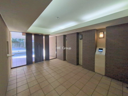 �G���g�����X�@�O��