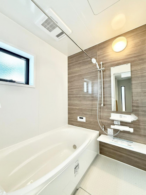 �����@����������̔�������A�S����������Ԃł�