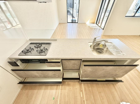 �L�b�`���@�������A�C�f�A�L����A�N���G�C�e�B�u�ȗ������