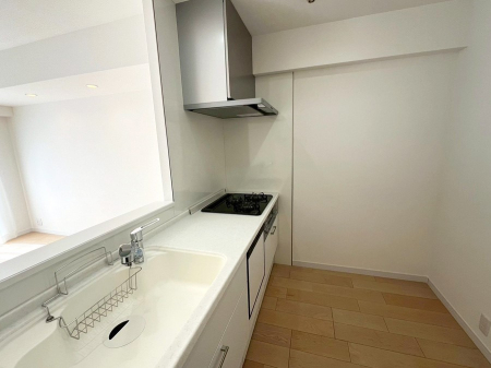 �L�b�`���@�����������������Ɗy�����Ȃ�A���K�ȃL�b�`�����