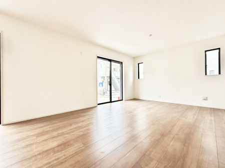 ���r���O�@�������Ƒ��̎��Ԃ��ʂ�A���K�Ŗ��������