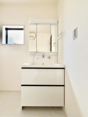 ���ʑ�E���ʏ��@�������Ƒ��݂�Ȃ��g���₷���z�u�ł�