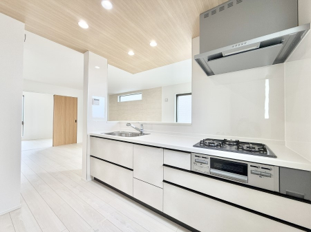 �L�b�`���@�������V���v���ŋ@�\�I�A�����g���₷���L�b�`��