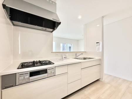 �L�b�`���@�������V���v���Ŕ������S�n�悢���Ԃ𐶂ރL�b�`�����