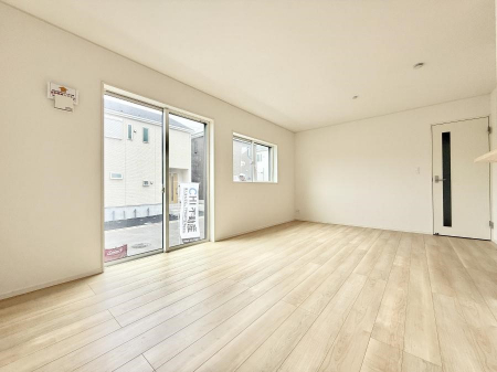 ���r���O�@���������C�ɓ���̏ꏊ�ŁA�̂�т�Ƃ������Ԃ�