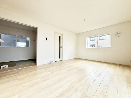 ���r���O�@���������R�Ɖ�b�����܂��A�S�n�悢�ЂƂƂ�