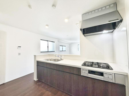 �L�b�`���@�������V���v���Ŕ������S�n�悢���Ԃ𐶂ރL�b�`�����