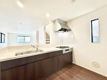 �L�b�`���@���������y���݂ƐH�ׂ�K����͂���L�b�`��