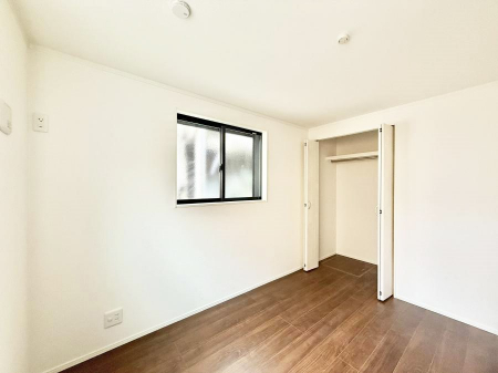 �q�������@�������v���C�x�[�g��ԂƂ��ĐÂ��ŗ�������������񋟂��Ă���܂�