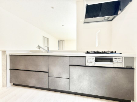 �L�b�`���@�������Ƒ����J��[�߂�A������̂���L�b�`��