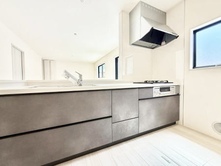 �L�b�`���@���������y���݂ƐH�ׂ�K����͂���L�b�`��