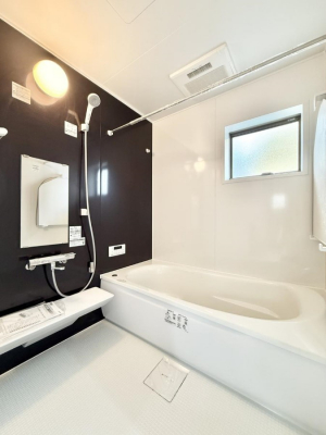 �����@����