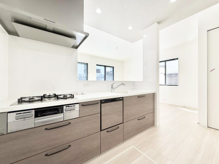 �L�b�`���@�������Ƒ����J��[�߂�A������̂���L�b�`��