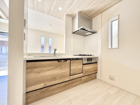 �L�b�`���@���������y���݂ƐH�ׂ�K����͂���L�b�`��