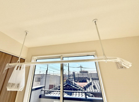 ���̑����ρ@�ݔ����V��⎞�Ԃ��C�ɂ������󕨂������A���O������ߗނ����܂��B