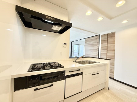 �L�b�`���@�������V���v���ŋ@�\�I�A�����g���₷���L�b�`��